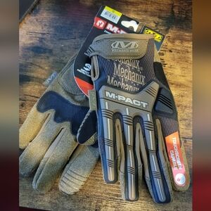Mechanix Gloves size Small